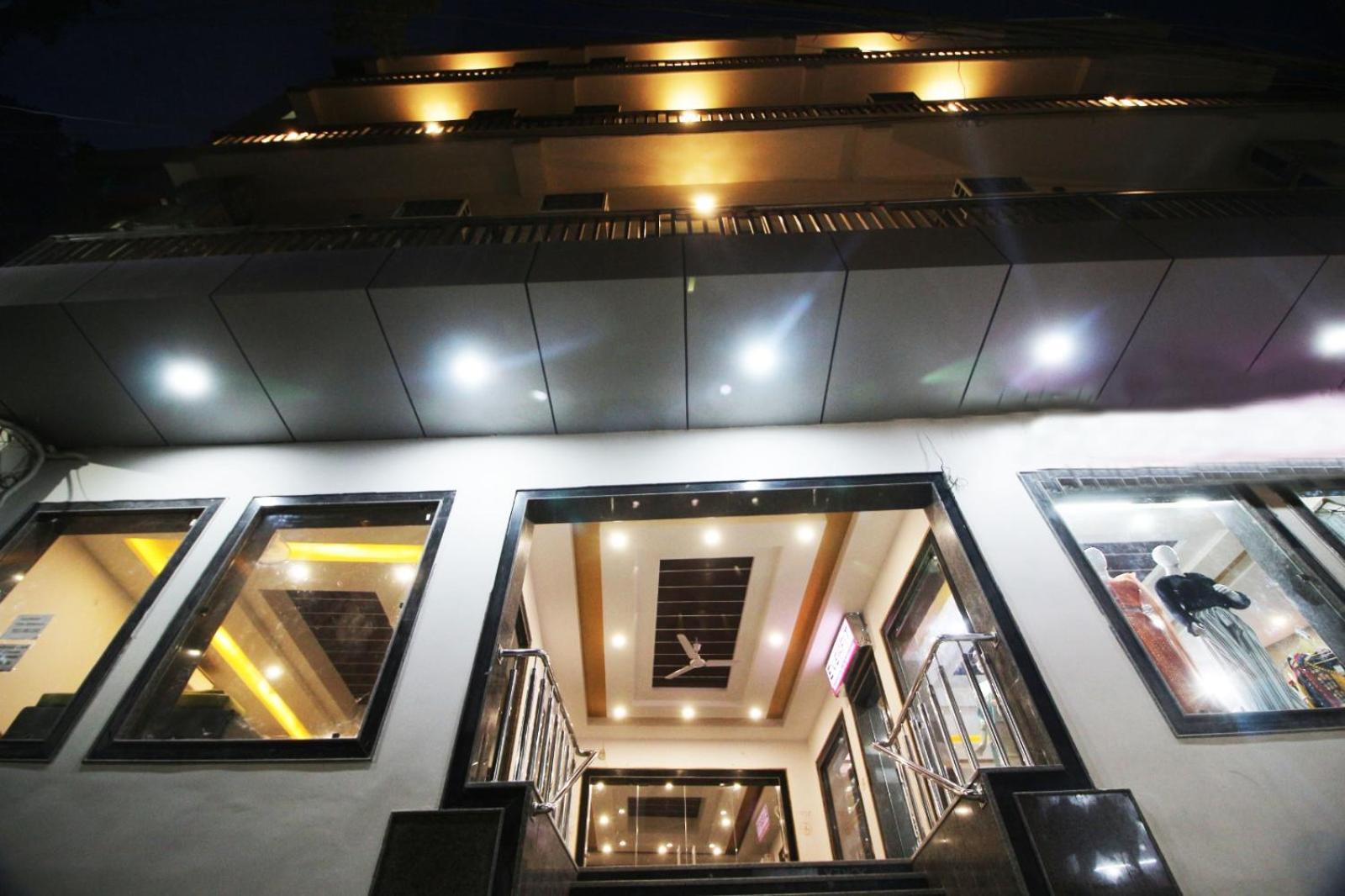 Hotel Peridot Near Igi Delhi Airport Nowe Delhi Zewnętrze zdjęcie